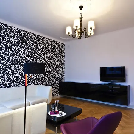 Piwna Old Town Apartment *